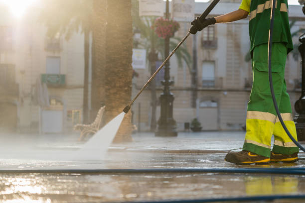 Best Sidewalk Pressure Washing  in Floris, VA